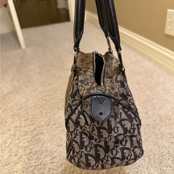 Christian Dior Monogram Handbag - Picture 12 of 16